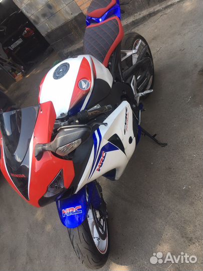 Honda cbr 1000rr
