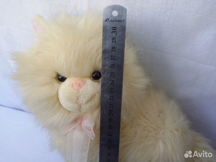 Кошка мягкая игрушка