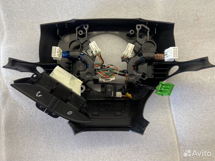 Кнопки bluetooth руля Honda Accord 8