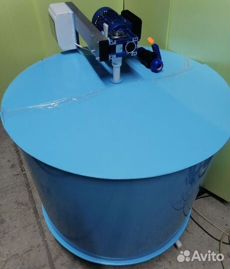 Танк охладитель молока