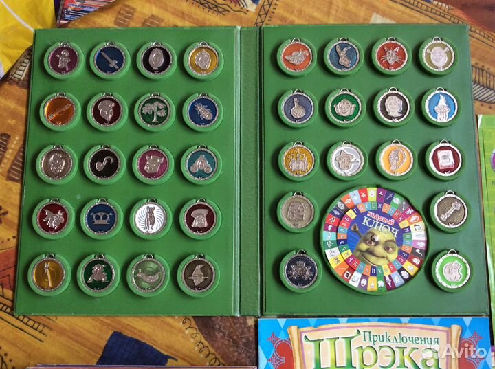 Набор талисманов и журналов Шрек