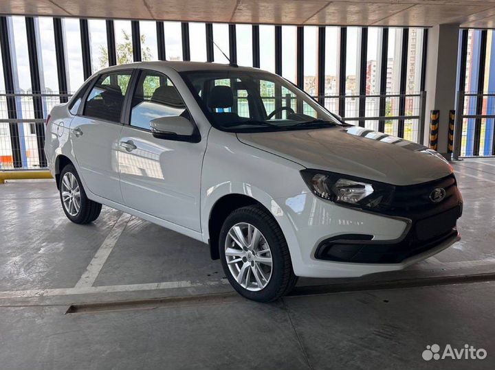LADA Granta 1.6 МТ, 2023, 3 км