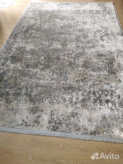 Ковёр новый