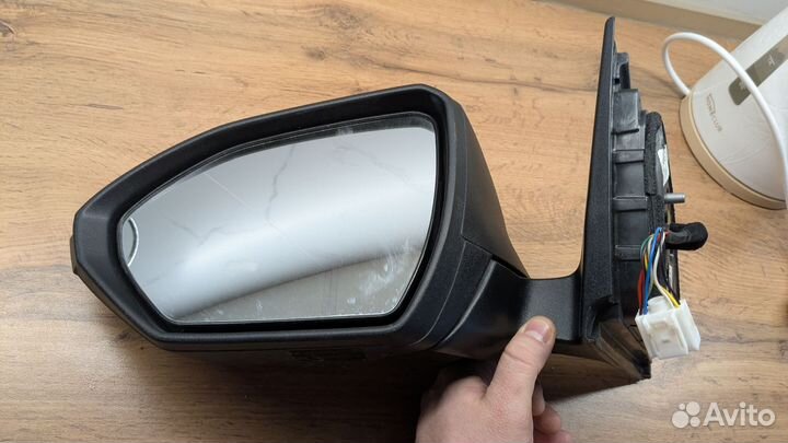 Зеркало заднего вида левое Hyundai Tucson 4