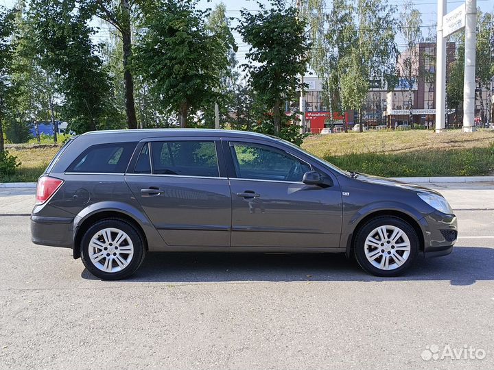 Opel Astra 1.6 AMT, 2011, 198 701 км