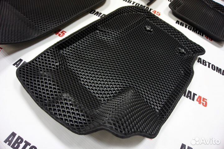 Коврики EVA эва 3D Renault Kaptur 2016-2020г борт