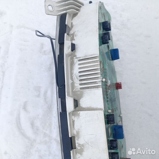 Панель приборов Nissan Primera p11 ga16de 1999год