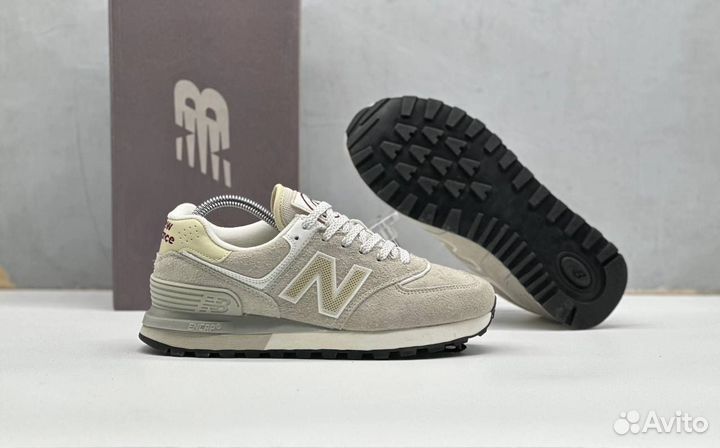 Кроссовки New balance женские