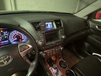 Toyota Highlander 3.5 AT, 2011, 85 000 км, с пробегом, цена 2 400 000 руб.