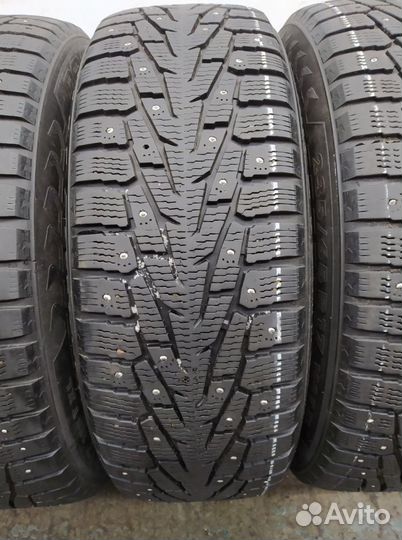 Nokian Tyres Hakkapeliitta 7 235/65 R17 98W