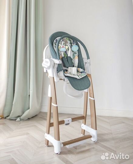 Универсальный стульчик для кормления 3в1