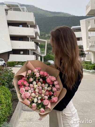 Букет с клубникой в шоколаде Ялта