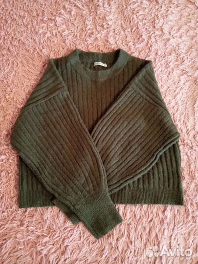 Свитер