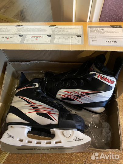 Коньки хоккейные