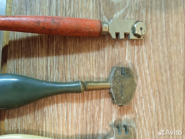 Стеклорезы