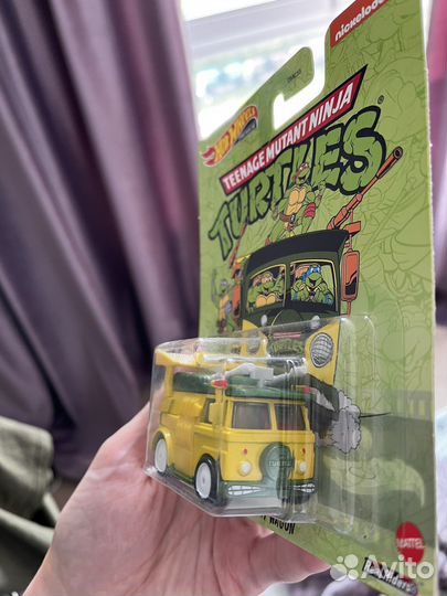 Hot Wheels Premium Party Wagon tmnt