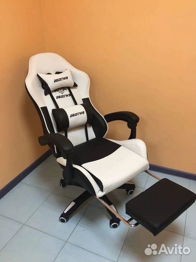 Компьютерное игровое кресло геймерское с массажем