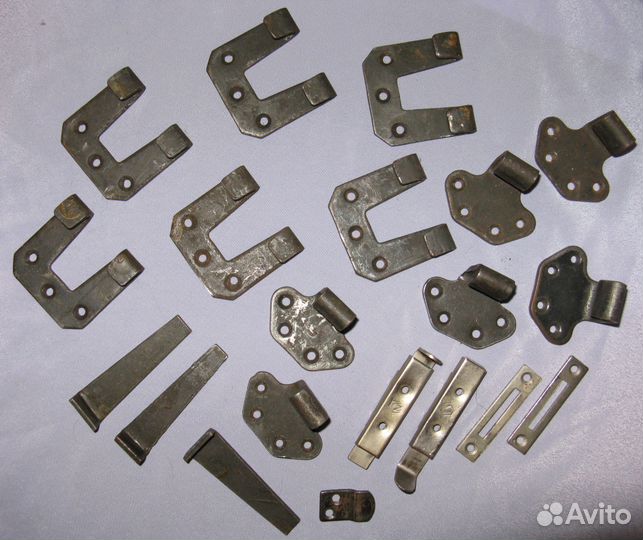 Фурнитура от старинной мебели - петли и замки