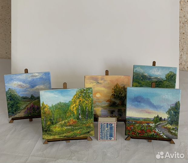 Картина маслом мини на мольберте-подарок для души