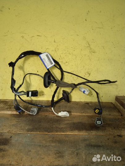 Проводка крышки багажника Renault Laguna 3