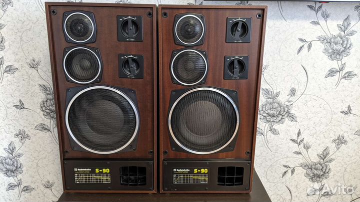 Колонки радиотехника s90