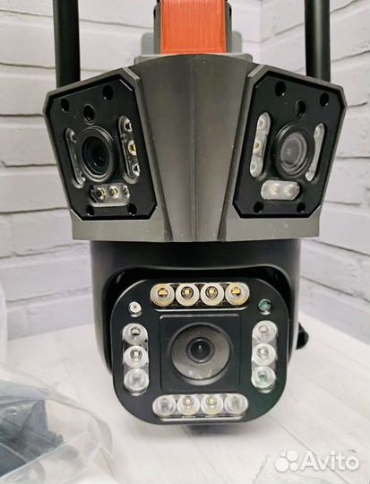 Камера wi-fi с 3 объективами поворотная