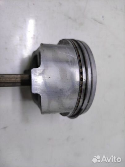 Шатун, поршень Mitsubishi Diamante F34A 6A13 2002