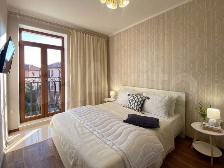 2-к. квартира, 33 м², 3/3 эт.