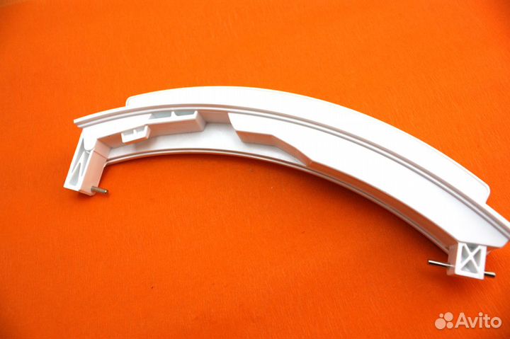 Ручка люка стиральной машины Bosch (00751782)