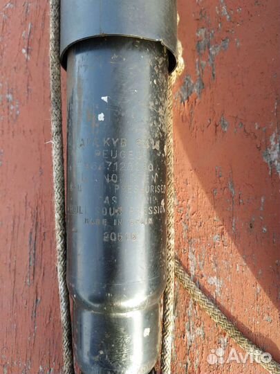 Амортизаторы задние с регулируемой жёсткостью Пежо