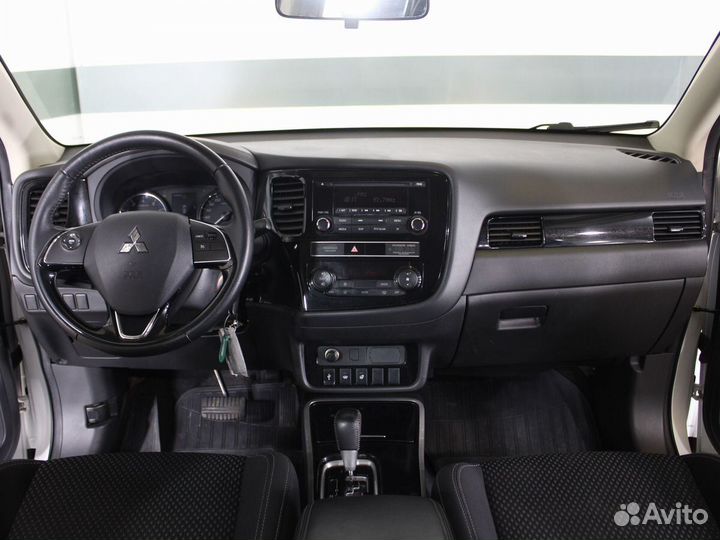 Mitsubishi Outlander 2.0 CVT, 2019, 120 000 км
