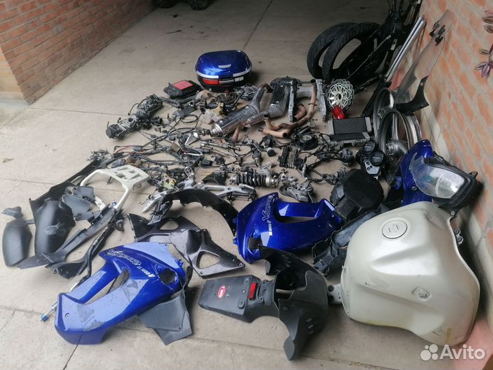 Honda xl 1000 varadero Разбор Запчасти