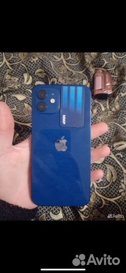 iPhone 12, 64 ГБ