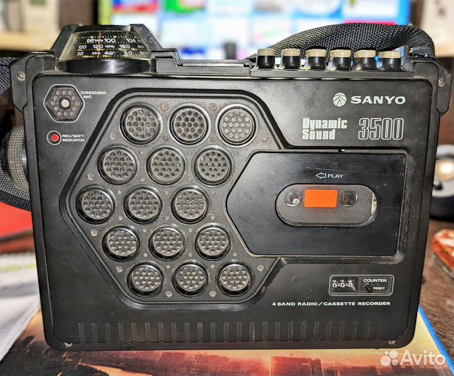 Sanyo M3500k Dynamic Sound магнитола Japan