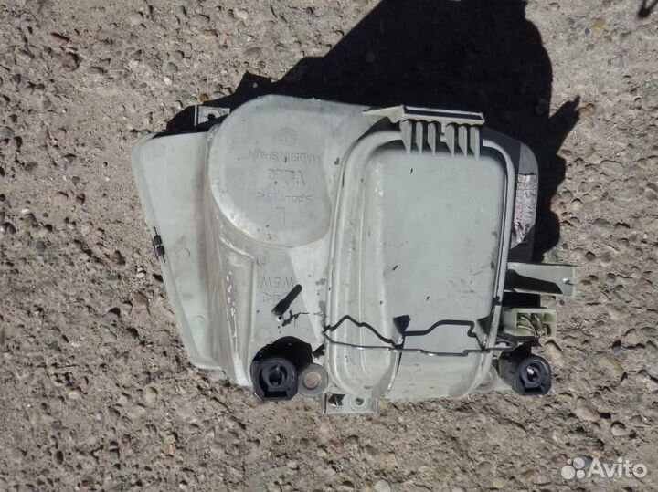 Фара левая Мерседес Вито 638