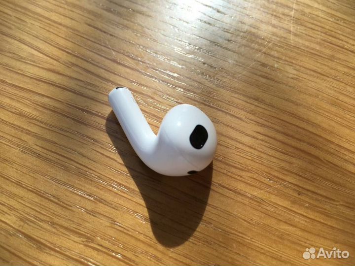Airpods 3 правый наушник бу оригинальный