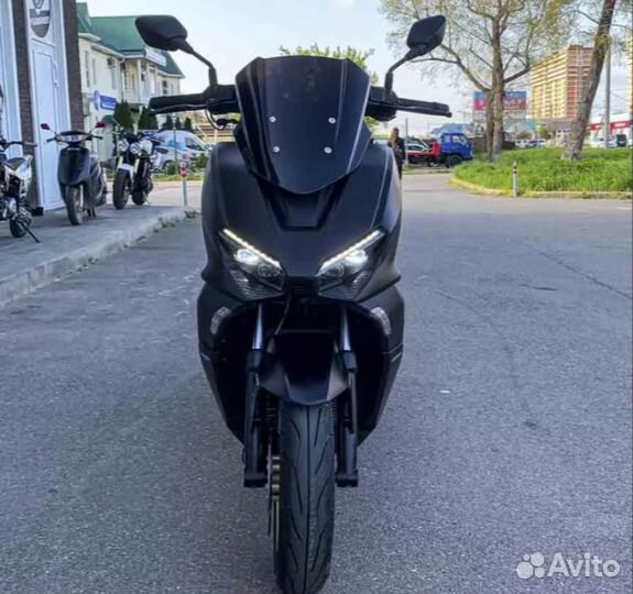 Скутер Regulmoto element 300CC 4T (LJ300T-18) EFI