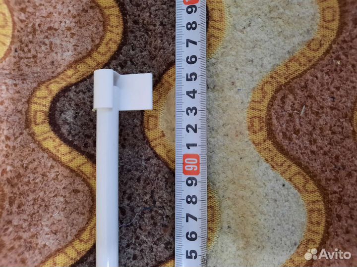 Карнизы для штор на окно