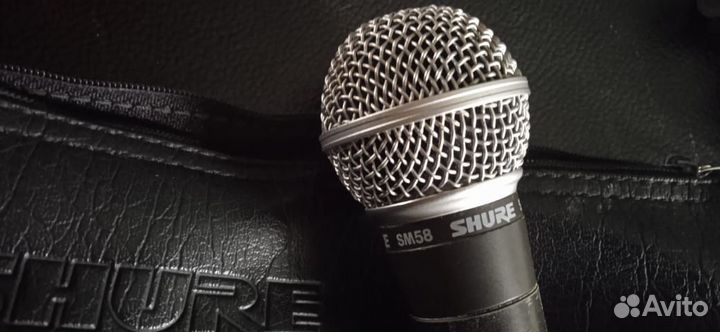 Микрофон Shure SM58