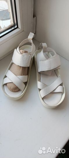 Сандалии новые. Натуральная кожа. Mario Mikke 37