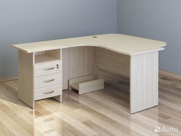 Угловой стол с тумбой Альфа 63 567 в кабинет