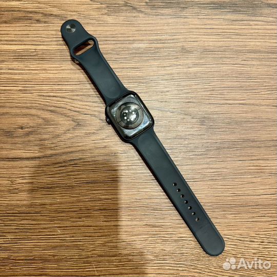 Часы Apple Watch 7