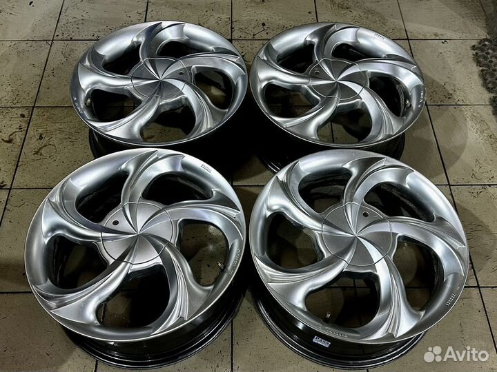 Диски R17 5x114.3