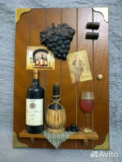 Ключница декоративная