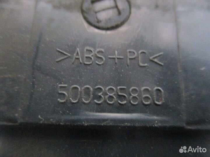 Дефлектор салонный Iveco 500385860