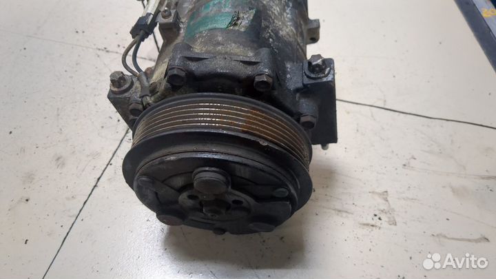 Компрессор кондиционера Opel Vectra C, 2003