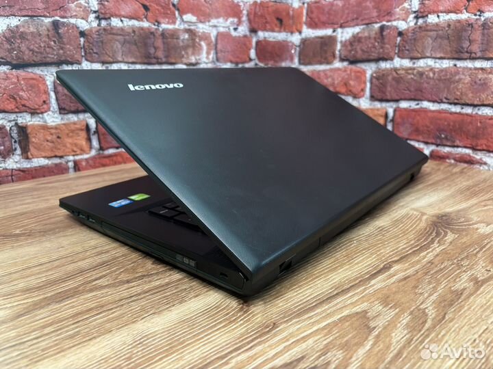 Игровой Lenovo G700 i5/ RAM 8/ GT 720M/ SSD