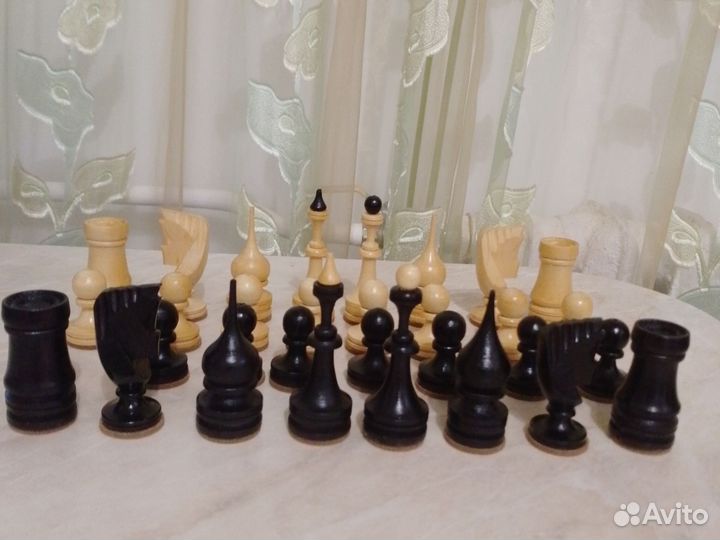 Шахматы деревянные