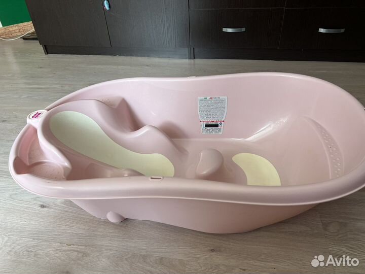 Ванночка для купания с горкой