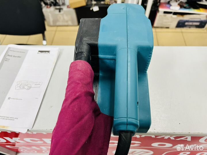 Ленточная шлифмашина Makita 9910